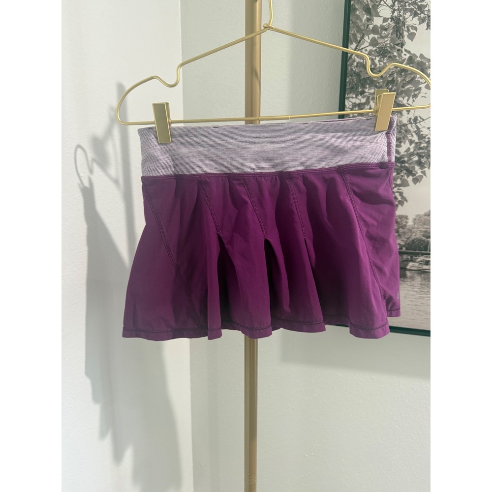 Lululemon Purple Pleated Athletic Skort Tennis Running Skirt Size 4 Zip Pocket